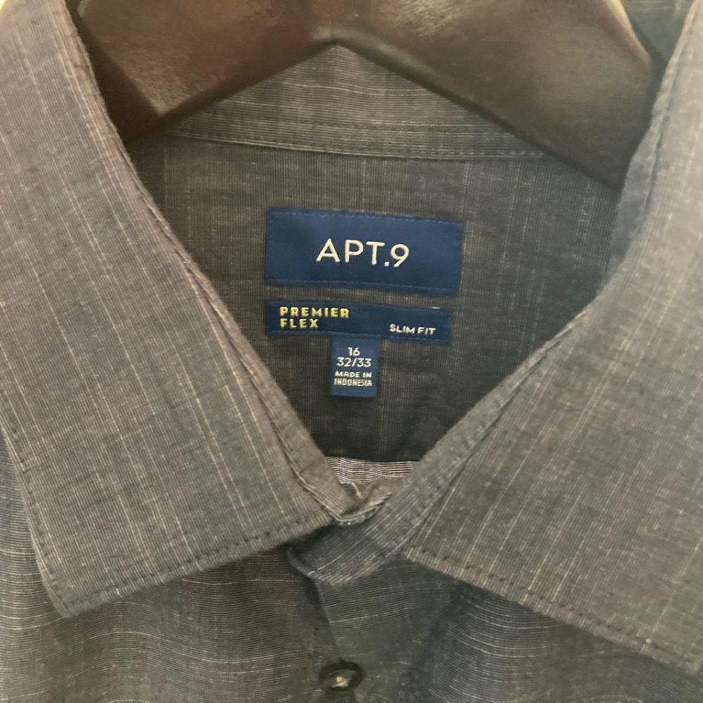 APT 9. Navy Blue dress shirt, Slim Fit 16 32/33 - Picture 3 of 3